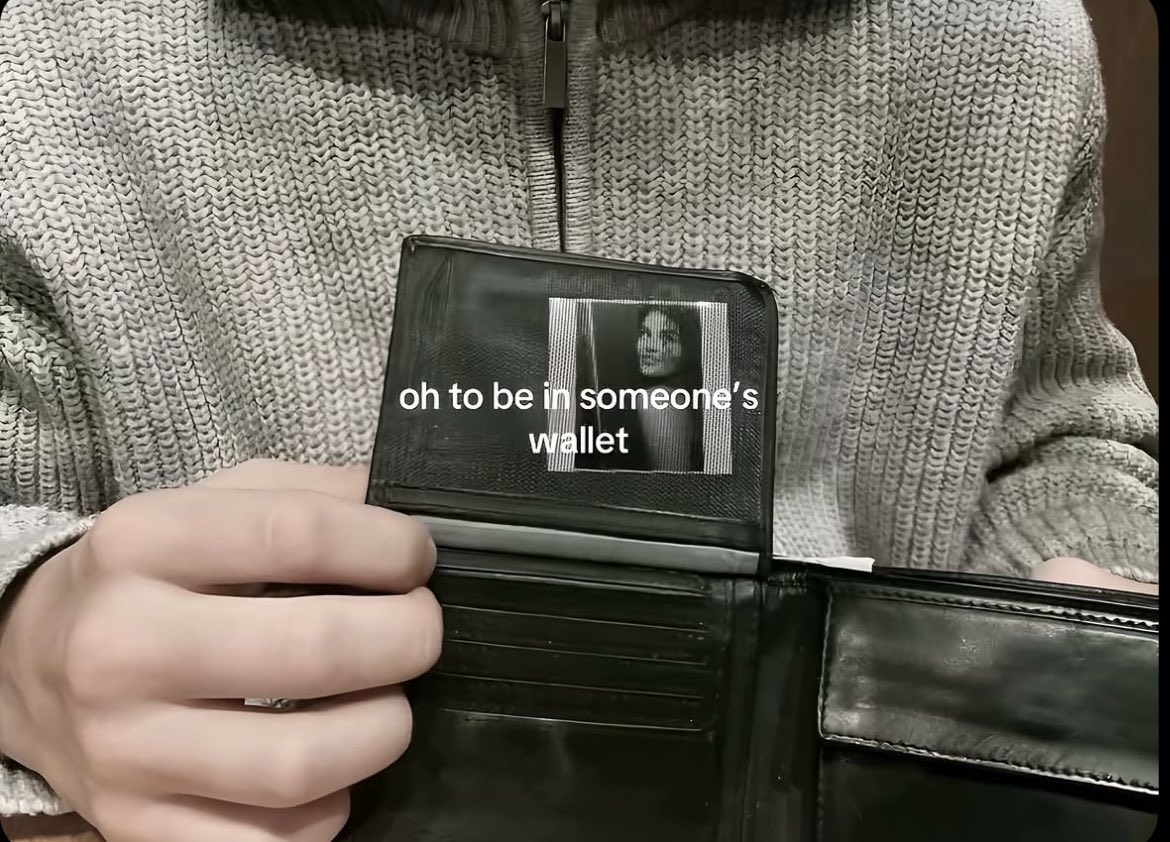 queennaurelia's tweet photo. It was never about money;
it was about being valued and being loved like this. https://t.co/UpmDPw2h45