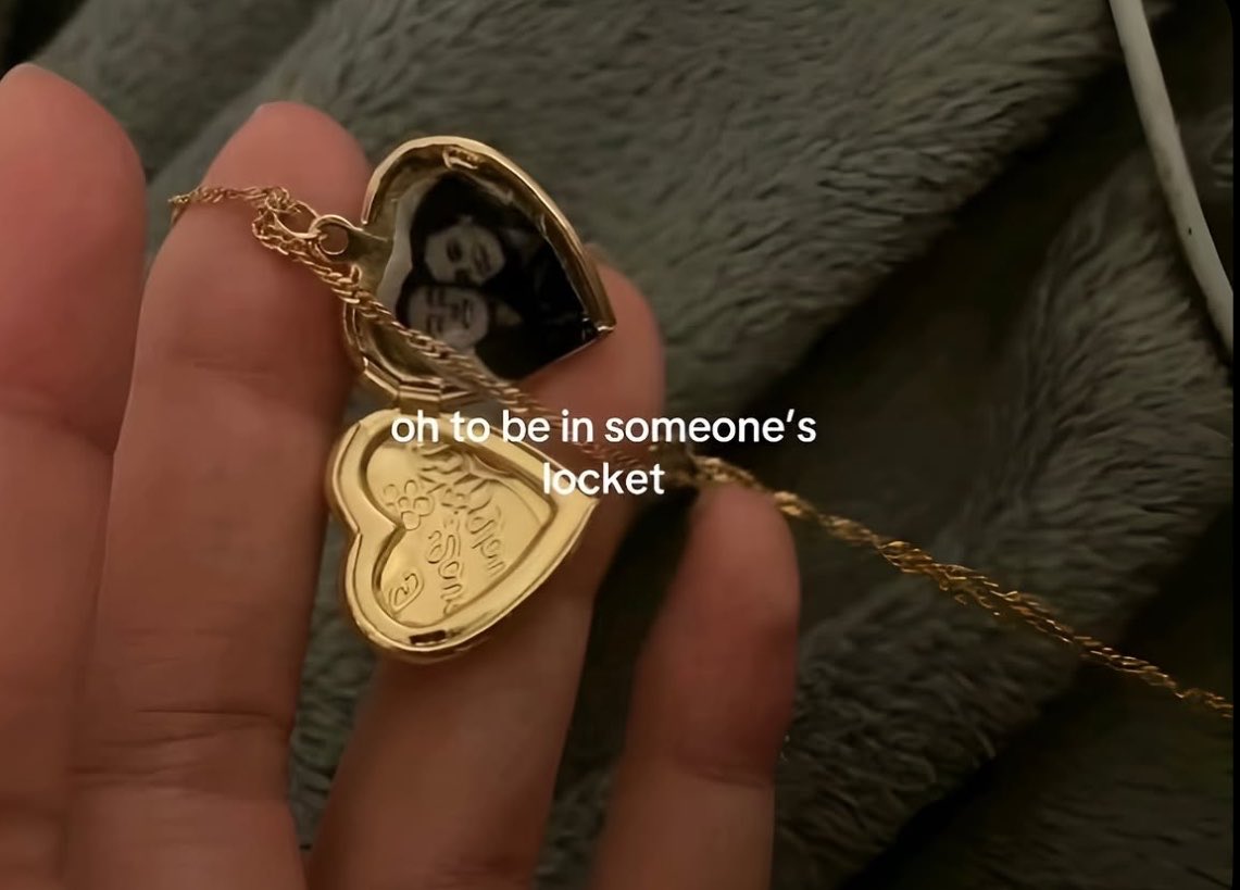 queennaurelia's tweet photo. It was never about money;
it was about being valued and being loved like this. https://t.co/UpmDPw2h45