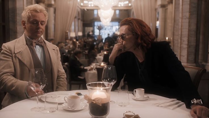 th3nightingales's tweet photo. Professionals at going on dates https://t.co/V31SyhqLF1