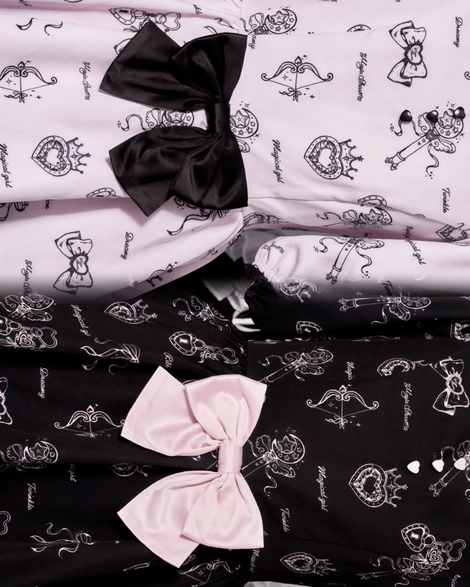 ♡PUCCI♡幾何学模様 ピンク ワンピース 36 🎀 𝐌𝐚𝐠𝐢𝐜𝐚𝐥 𝐂𝐨𝐥𝐥𝐞𝐜𝐭𝐢𝐨𝐧 𝐎𝐧𝐞𝐩𝐢𝐞𝐜𝐞 🎀 ピンク