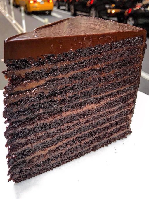FoodPleaser's tweet photo. What’s the first word that comes to mind when you see this? https://t.co/jM5jxIcGdK