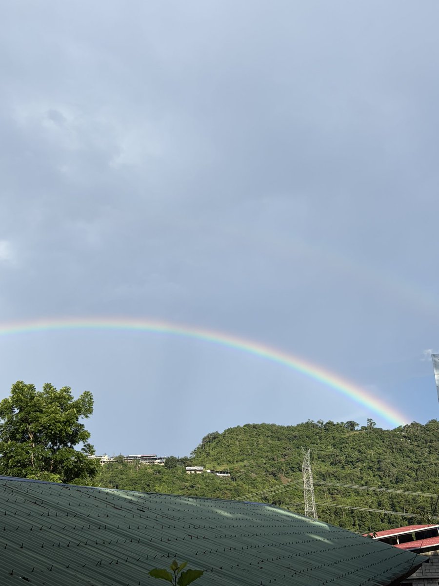 higuchil_'s tweet photo. Today’s rainbow is so pretty! 🥰 https://t.co/oAqhNYg2Wz