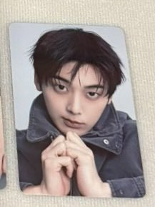 stok37p's tweet photo. 윤산하 2026 FANCON
[JUST, NO REASON] OFFICIAL MD 
PHOTOCARD交換

求　💜1枚目
譲　💛2枚目

3枚目の購入特典トレカも😌

8/16のユンサナ東京公演で交換可能な方いらっしゃいましたら、DMいただけると幸いです🙌✨ https://t.co/uac3EIwWMA