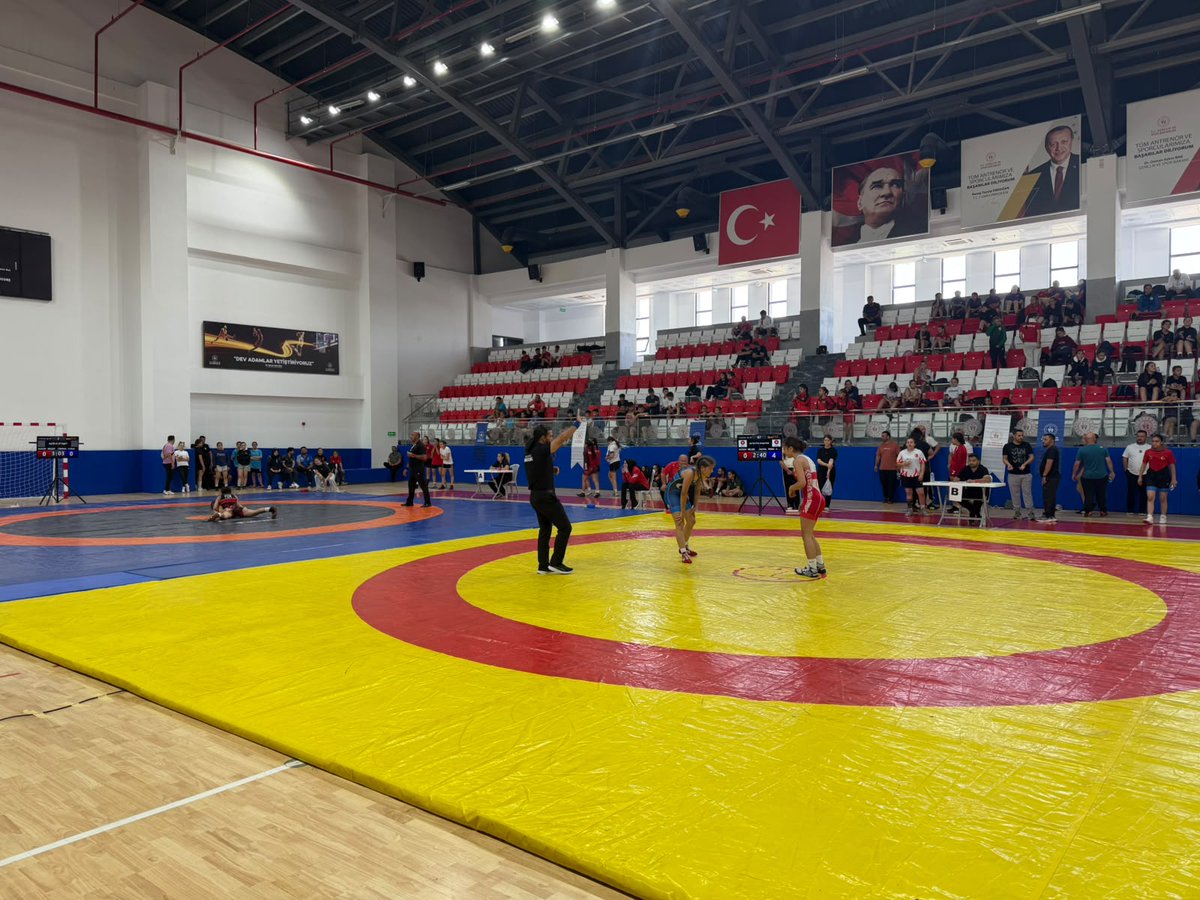 GSBAydin's tweet photo. ANALİG Türkiye Güreş Finalleri Söke ilçemizde başladı.

05-09 Temmuz 2026 tarihleri arasında Söke ilçemizde düzenlenen organizasyona; 49 ilden 700 sporcu, 100 hakem ve antrenör katılım sağladı. 

Tüm sporcularımıza başarılar diliyoruz. https://t.co/jDDzmfmwzs