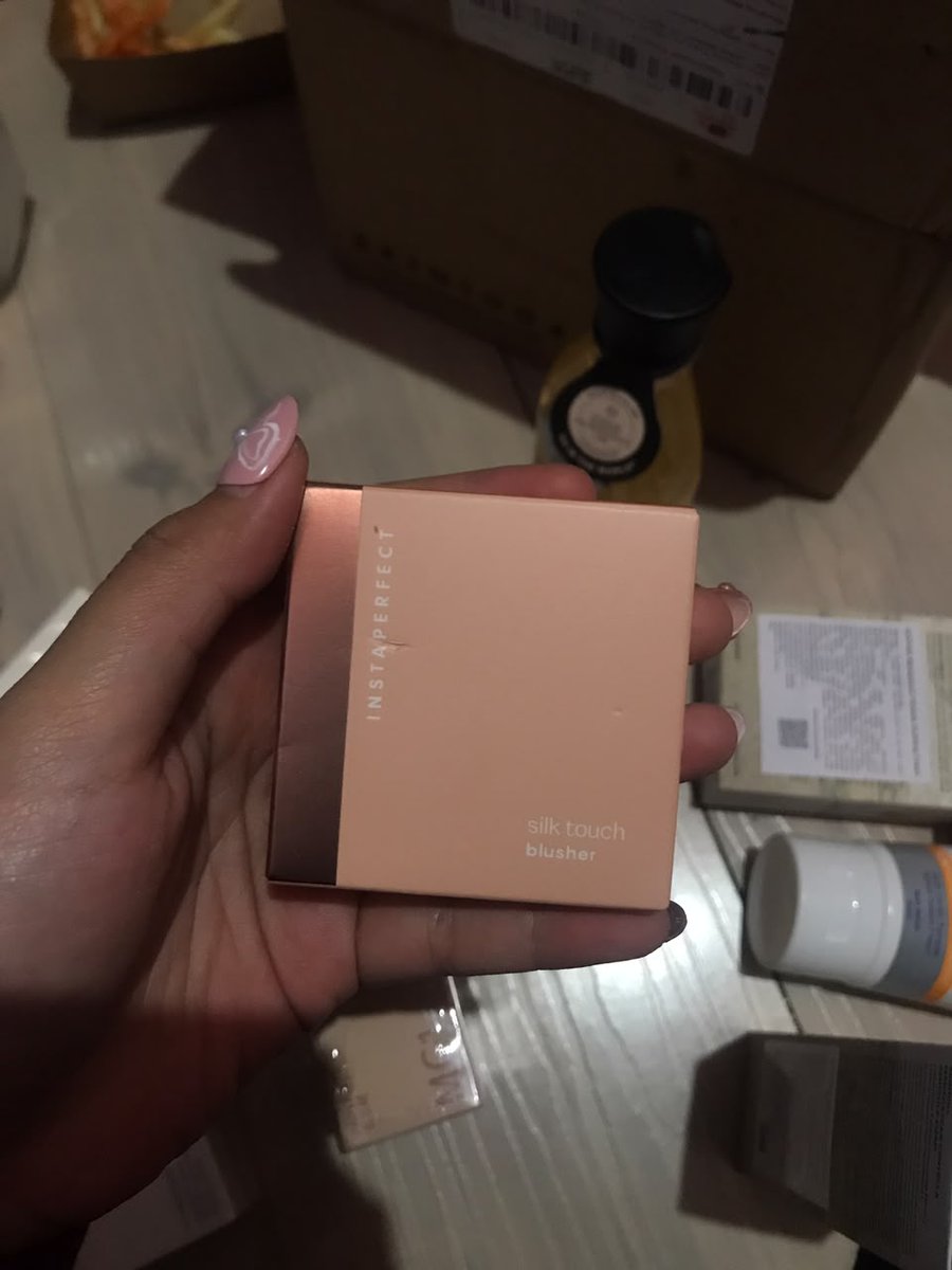 diaryfairy1's tweet photo. @coastaIklss Blush Instaperfect 85.000 NETT
Ampoule Foam 85.000 NETT

bisa co oren https://t.co/0iCCM97DtQ