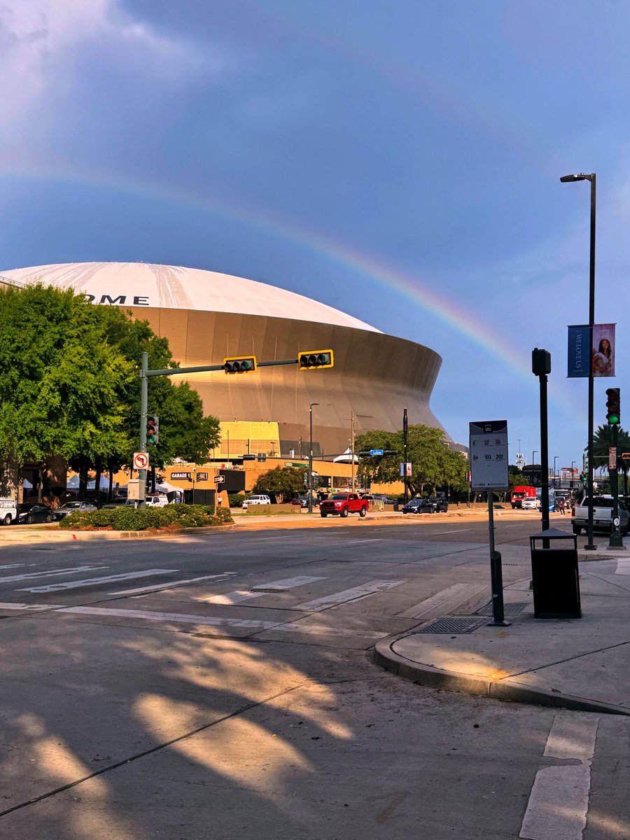 DavidMora's tweet photo. Did y’all catch the rainbow over @CaesarsDome this morning? I’m taking it as a good sign for the upcoming @Saints season! 🌈⚜️🏈

#NewOrleans #Saints #WhoDat https://t.co/y3mUPPVoJY