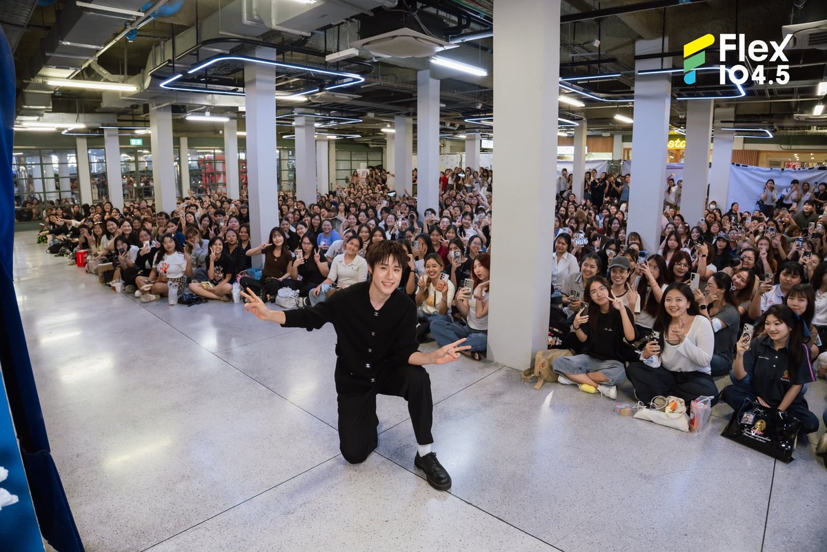 Flex_Connect's tweet photo. ขอบคุณแฟน ๆ ทุกคนที่มาให้กำลังใจศิลปินจนตอนนี้น่าจะติดด่านนี้ยาว ๆ มูฟออนไปไหนไม่ได้แล้ว 🚧❤️ และต้องขอบคุณ 𝐍𝐔𝐓𝐃𝐀𝐍 ที่พาซิงเกิล “เทสดี (Tasty)” มานั่งคุยแจกความสดใสขี้เล่นในรายการ Flex Talk วันนี้ด้วยนะคะ 😉✨ 

รายการจบแต่ความเทสดียังไม่จบนะขอบอก ฝากทุกคนตามไปซัพพอร์ตและฟังเพลง “เทสดี (Tasty)” กันต่อยาว ๆ ทาง YouTube : RISER MUSIC นะคะ🎧

📌ดูรายการ Flex Talk ย้อนหลังได้ทาง YouTube : FlexConnect
https://t.co/E95lrH5vDy

@nnutdan @LYKNofficial @RiserMusic 
.
#Flex1045xNUTDAN_Tasty #TastyNUTDAN
#nnutdan #LYKN #RISERMUSIC
#FlexTalk #FlexConnect #Flex1045