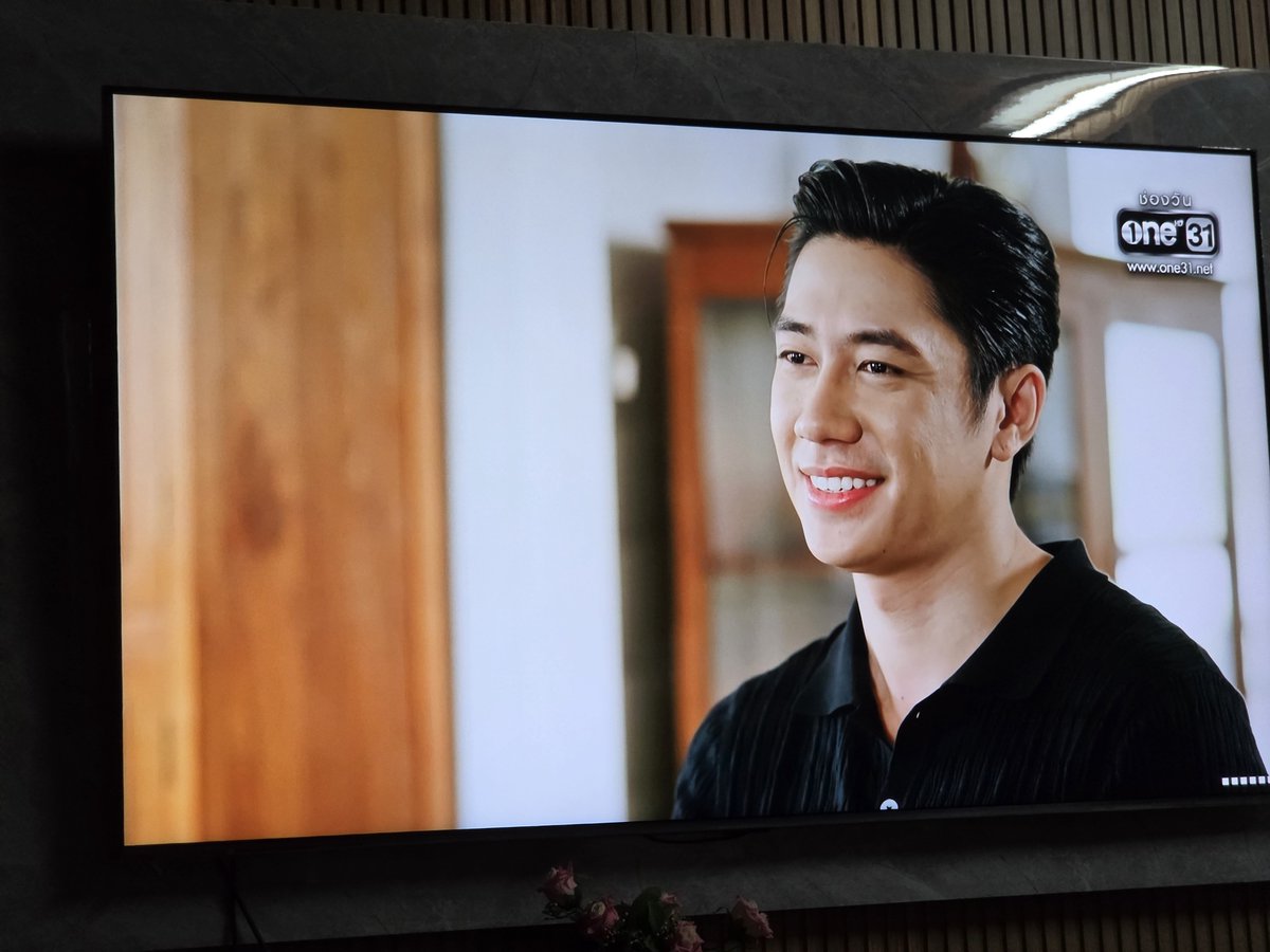 NompangJam's tweet photo. คนที่ดีใจที่สุดก้ลูกชายหม่อมแม่นี่แหละ ยิ้มถึงหูแล้ว หม่อมแม่เริ่มยอมรับลูกจันละ🤭❤️
SUNSET IN WINTER EP13
#เหมันต์ตะวันรอนEP13 https://t.co/mdWJztiM5G