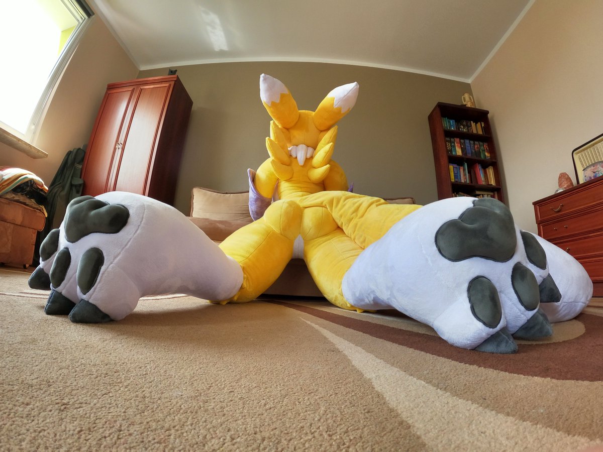 plushedin's tweet photo. Lifesize Rena plushie is up for auction
https://t.co/3u0AJ6Oo5k
more pictures available here https://t.co/WgPVBsthW4
Shipping worldwide from the EU https://t.co/PEH7RUtMED