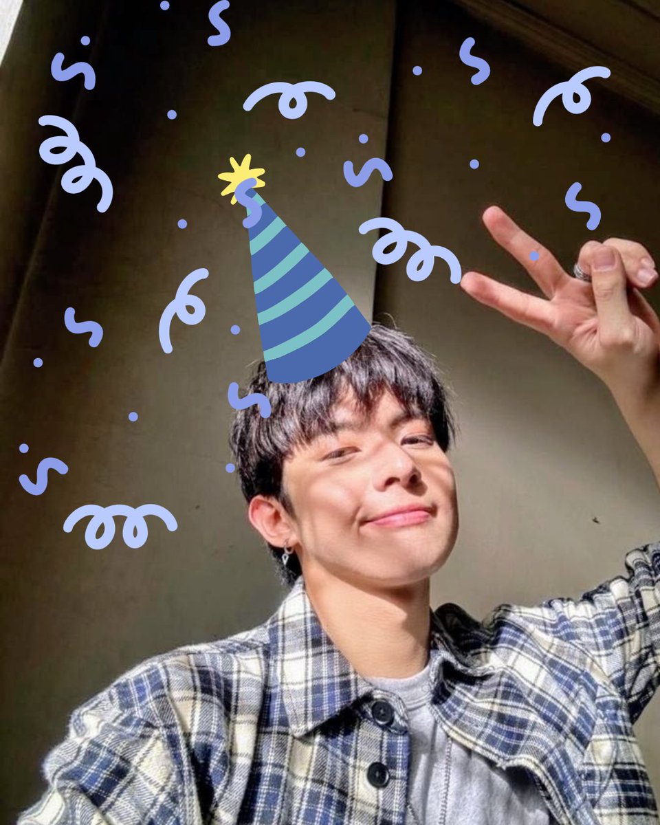 karaxxii_'s tweet photo. SC27 is up! A birthday special chapter for our artist, ex-drag racer, Finn's Papa, and Chornee's love of his life. ♥️

金継ぎ 𝗞𝗶𝗻𝘁𝘀𝘂𝗴𝗶 | 𝗦𝗽𝗲𝗰𝗶𝗮𝗹 𝗖𝗵𝗮𝗽𝘁𝗲𝗿 : 𝗣𝗶𝗽𝗽𝗶 𝗕𝗲𝗿𝗱𝗲𝘆, 𝗣𝗮𝗽𝗮𝗮𝗮𝗮𝗮𝗮!
🔗https://t.co/UHyUpdyWqf https://t.co/sIUwTAPlyh
