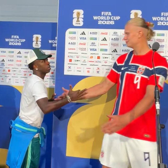 theMadridZone's tweet photo. 🚨 Vini Jr: "Erling Haaland is an amazing player, he doesn't need many chances to score. He got one chance and put it in, then he got the ball again, and created his own goal and scored again.

Congratulations to Norway and to Erling Haaland, he has always shown a lot of respect to Brazilians, and to me personally."