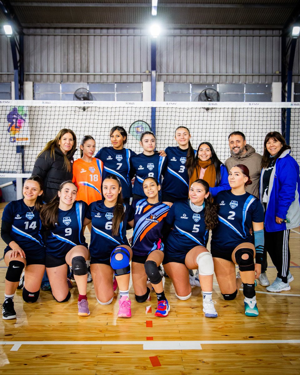 danyreich's tweet photo. Un finde a puro deporte en #3F🏐💙 

El CEDEM 1 de #Caseros se llenó de equipos, familias y vecinos que disfrutaron de una nueva edición de la Copa de Vóley 2026. https://t.co/wF8fGYJKsA