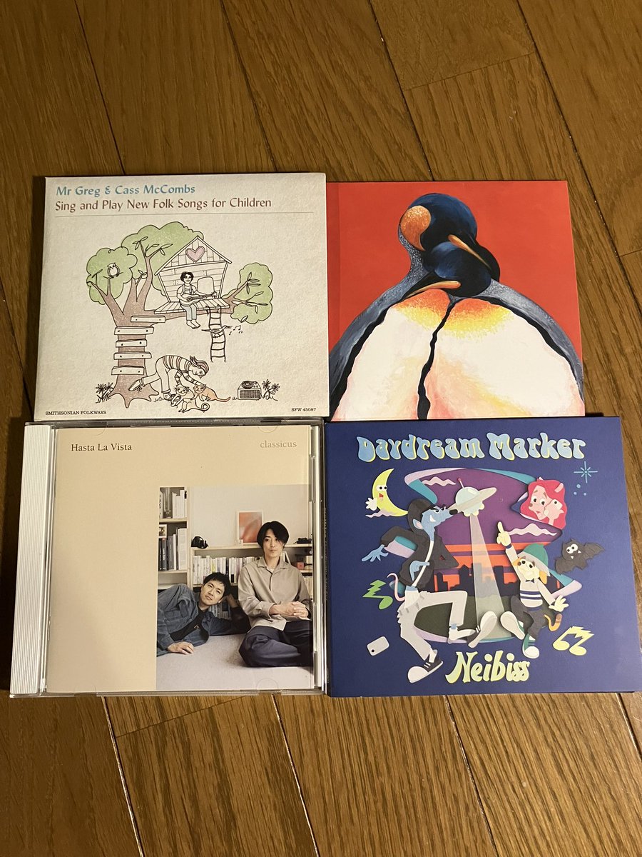 bookofftaro's tweet photo. Mr Greg &amp; Cass McCombs 
Sing &amp; Play new folk songs for children

South Penguin R 

classicus Hasta La Vista

Neibiss Daydream Maker

ラップもバンドもフォークソングも等しく愛。2023〜25年産。
岡山健二さん率いるクラシクスが上質なアコースティックギターの響きに満ちてて日々うっとり。 https://t.co/gl7dMxjhdr