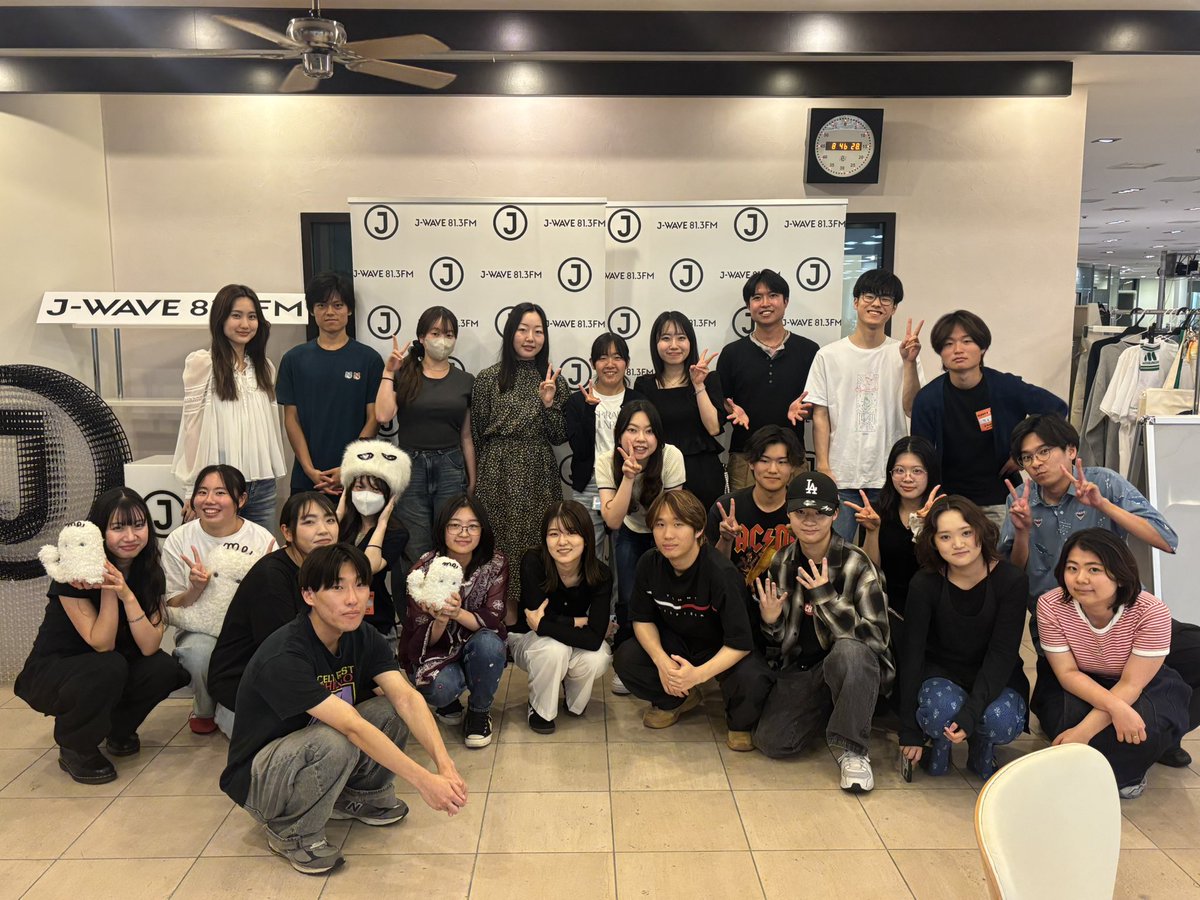 jwavewacodes's tweet photo. #jwave #WACODES 
7月のミーティングを行いました☀️
新入生たちはラジオブースを見学、Youtube開設などなど新しいこと盛りだくさんです👀 https://t.co/pylLNMTVqA