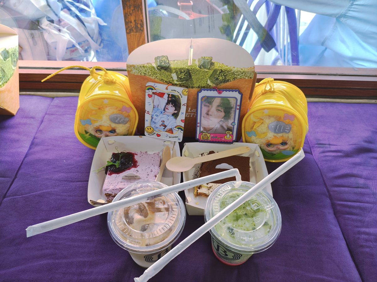 xxwinppe's tweet photo. (05/07/26)

pertama-tama mau ngucapin makasih buat big sponsor, sponsor, serta panitia yang udah ngadain event yang super seru ini. makasih untuk makanan, minuman, serta freebiesnyaa. semoga lancar selalu rezekinya @TianZiyuEvent 🤩🫰

selamat ulang tahun sayangku ziyu 🥰🩵 https://t.co/AJmCRnAAuP