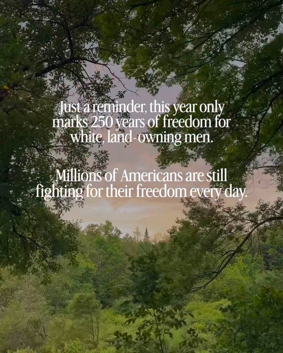 JustIndianaGirl's tweet photo. ... 🇺🇲 ... https://t.co/ZA1ZfpbakQ