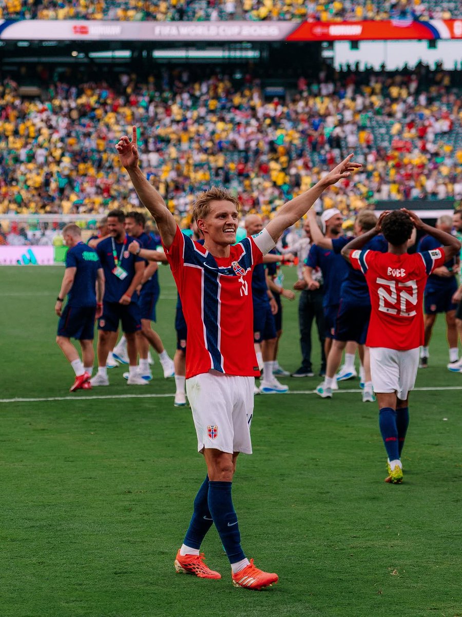 Martin08fanpage's tweet photo. Onto the quarter finals 🇳🇴🇳🇴 https://t.co/WAJLoZBxLR