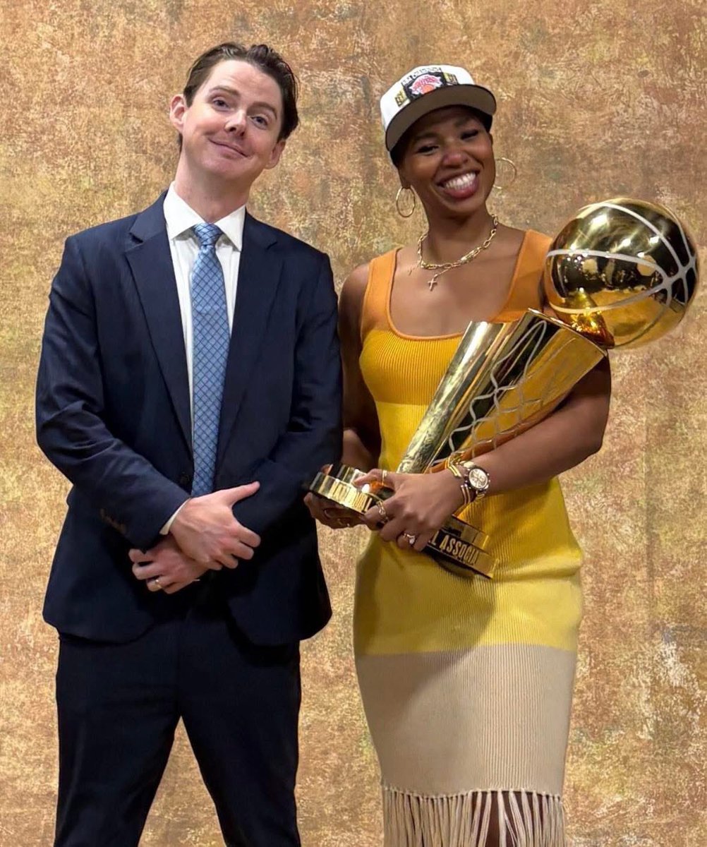 KnicksBeast's tweet photo. Your daily reminder the Knicks are NBA Champions https://t.co/1i6yk25MRv