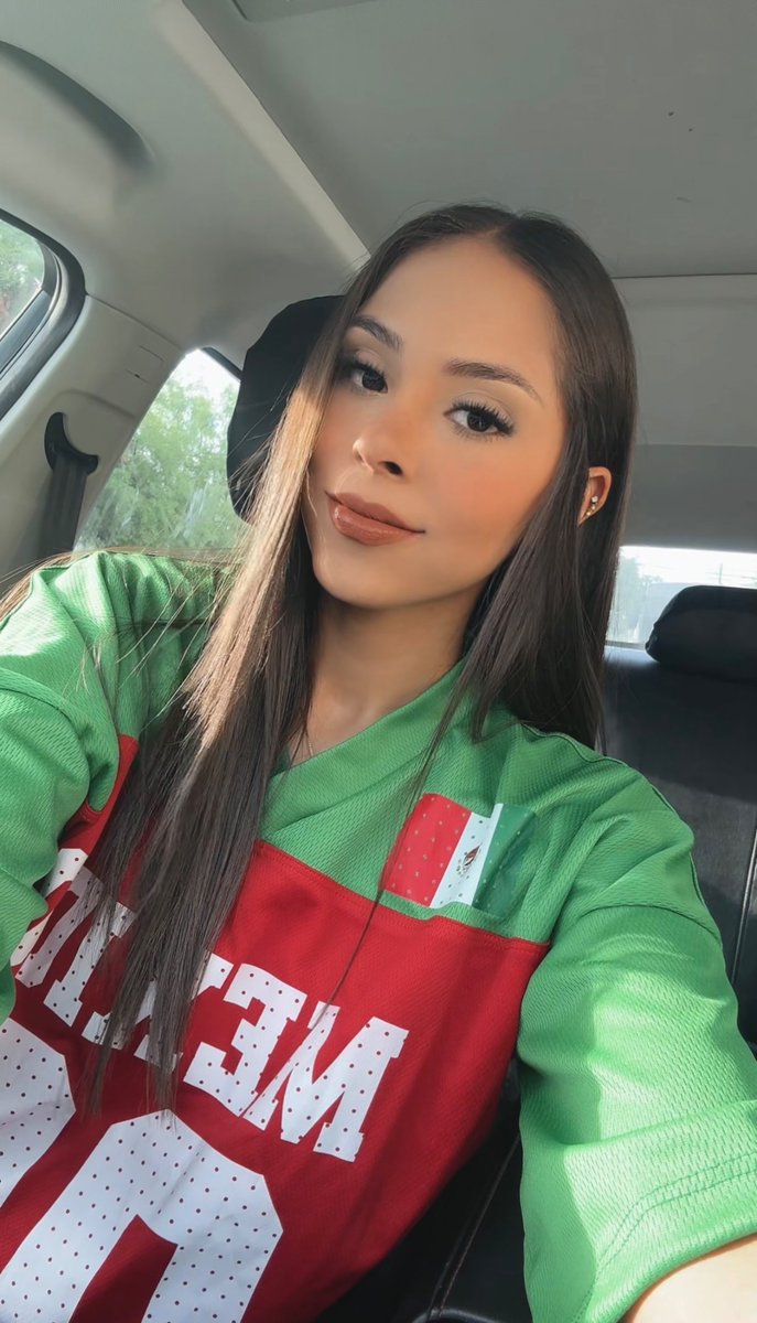 yooseelinr's tweet photo. 🇲🇽 https://t.co/ZAUC6YahXH