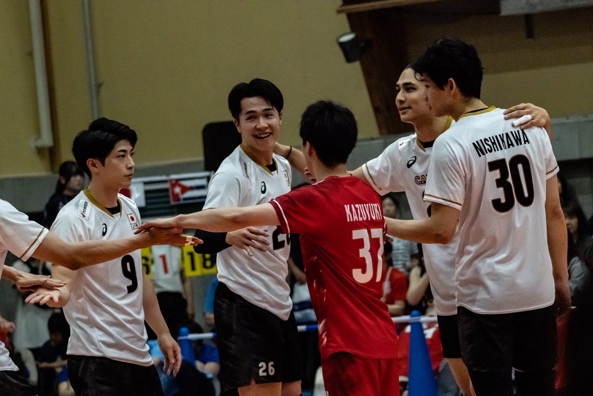 co___5__2's tweet photo. 🌟202.07.04  国際親善試合  vs  キューバ代表

 #バレーボール男子日本代表 https://t.co/qTzq8AN8xC