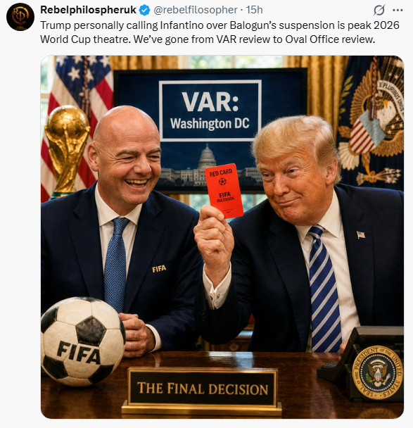rtvimedia's tweet photo. «Звонок другу»: Трамп отменил красную карточку на ЧМ и расколол футбольный мир

Отмена дисквалификации лучшего форварда сборной США Фоларина Балогуна произошла после прямого звонка Дональда Трампа президенту FIFA Джанни Инфантино, с которым его связывают дружеские отношения. О телефонном разговоре с просьбой разрешить футболисту сыграть в матче с Бельгией сообщает New York Times, а также ряд спортивных журналистов. 

Ситуация мгновенно завирусилась в соцсетях, вызвав лавину мемов про «главный козырь» американцев. Пользователи постят картинки с Трампом и госсекретарем Рубио в судейской форме и шутят, что в правилах ЧМ-2026 появился новый пункт — «звонок из Белого дома».

Но мемами дело не ограничилось. В UEFA жестко отреагировали на случившившееся, официально заявив о «переходе красной черты». В европейском футбольном союзе назвали отмену дисквалификации беспрецедентным шагом и подчеркнули: автоматический пропуск матча после удаления с поля — это строгий регламент, а не тема для политических дискуссий.