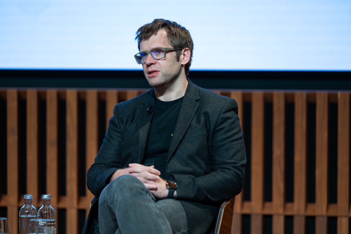 wintermute_t's tweet photo. Our CEO @EvgenyGaevoy joined the "Beyond the 4 Year Cycle" panel at @GoldmanSachs Digital Asset conference last week on where real opportunities sit in crypto markets

Great company alongside Brevan Howard Digital, @coinbase, and @galaxyhq

Thanks Goldman Sachs for having us https://t.co/M1UZ4dojbL