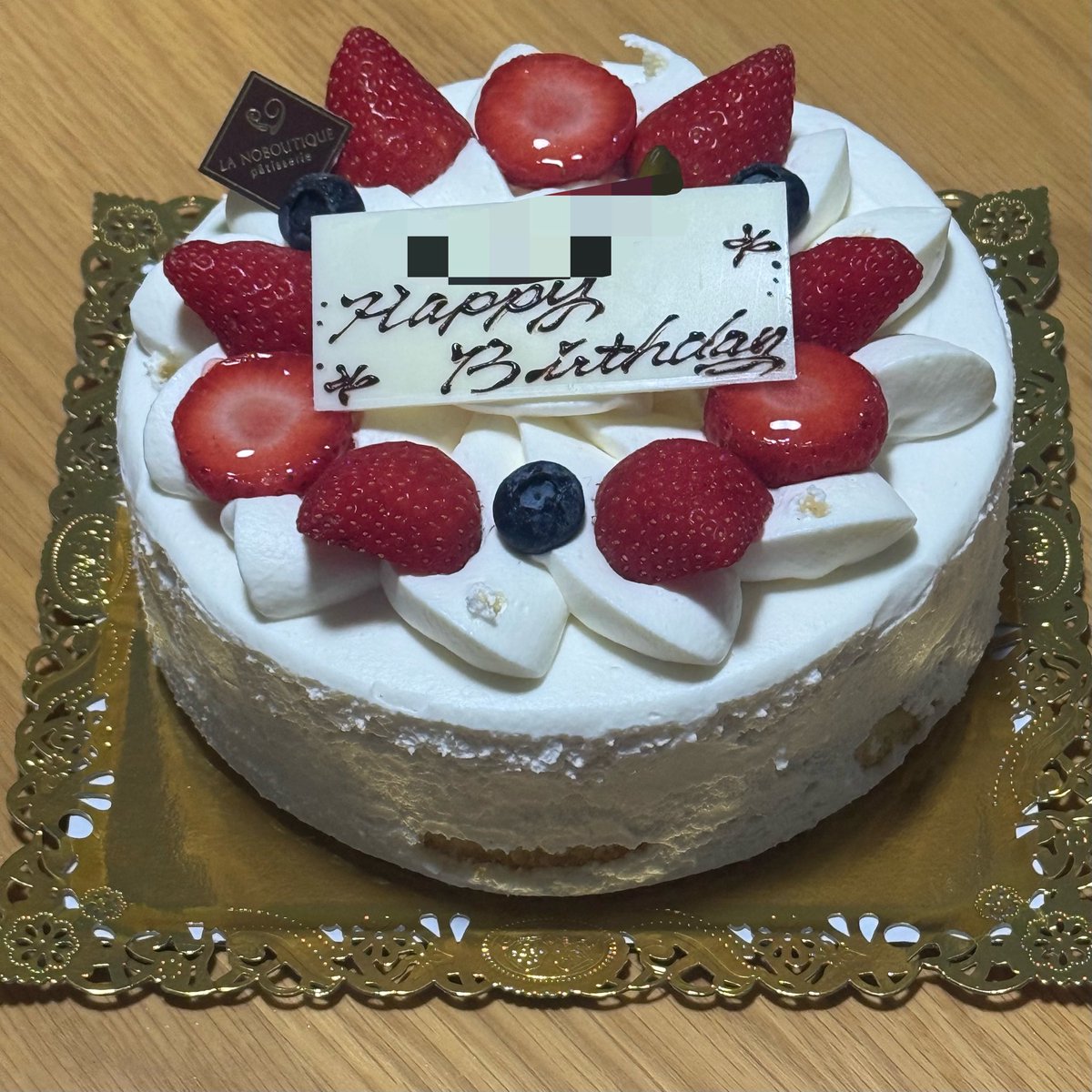 mopidarts's tweet photo. 昨日はDLO後に大好きな人たちがお祝いしてくれて、今日は美味しいご飯たくさん食べて、今年も幸せな誕生日を過ごすことができた☺️今年1年もいい1年を過ごせますように🎯 https://t.co/4lBZtTY4vp