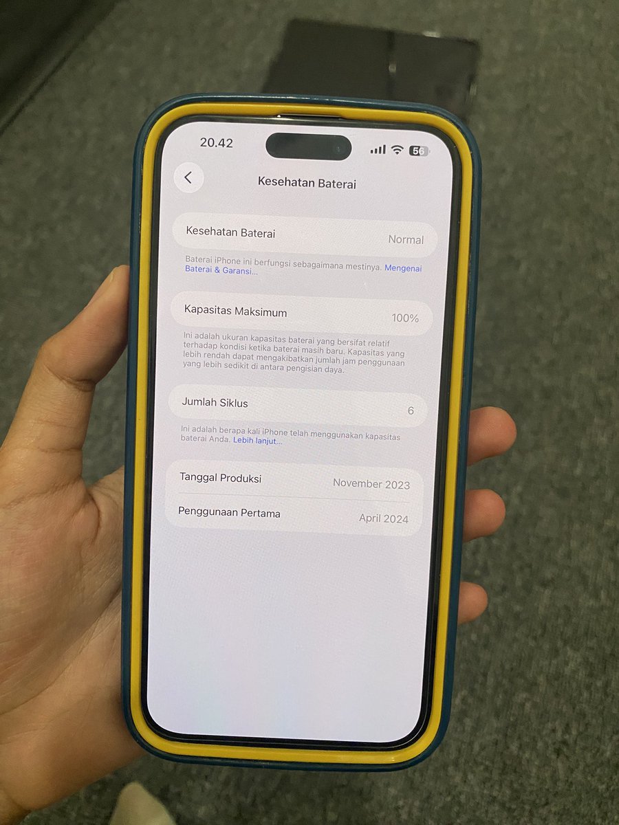 dazailab's tweet photo. Mau jual hp daripada ga kepake 😌

wts iphone 15 plus 128 GB
bh 100% karena emang jarang hampir gapernah dipake wkwk
Fullset lengkap
Soft Blue 🤩🤩
Beli di Digimap 🤞🏻
Mulusssssssss
bisa COD surabaya dan sekitarnya ampe malang/sidoarjo/gresik 😌 

#zonaba #zonabu #zonauang https://t.co/nNYOx9EcsM