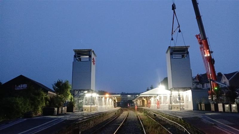 NetworkRailWAL's tweet photo. A big milestone at Tenby Station this weekend!

✅ Two lift shafts installed
✅ Upper staircase in place

Next up: the lower staircase tomorrow and bridge deck installation on Wednesday.

We're thrilled to see the Station starting to take shape. #AccessForAll #Tenby https://t.co/CSx1dwmNWJ