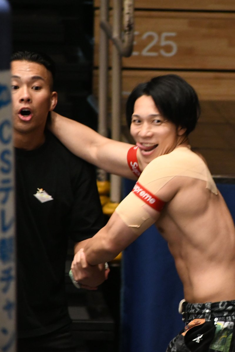 mixcat_gu's tweet photo. 2026.7.6 #njpw #G1Road
後楽園ホール
悪い顔～🤪
#YOH https://t.co/ec9AvWwU1E
