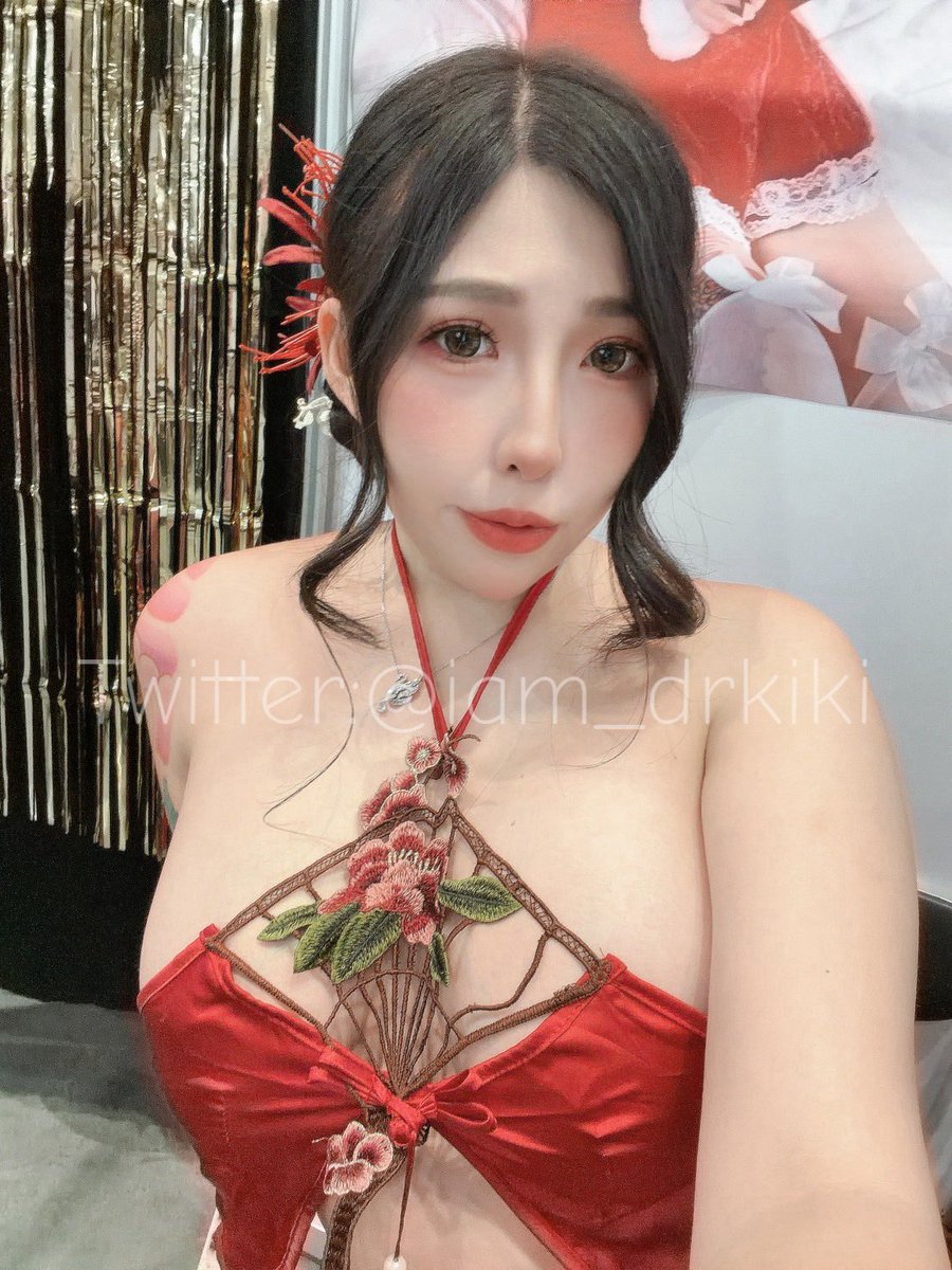 hua_063's tweet photo. TRE 結束了

謝謝來互動的你～💗
這幾天玩得開心嗎

有沒有成功見到想見的人？
還是……有沒有偷偷多看我幾眼🥰

這是其中一張自拍
另一張就放留言區囉 *^o^* https://t.co/yVdUrF2YAZ