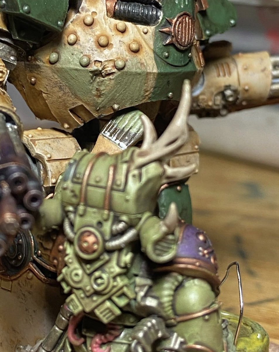 LegitMiniPaintn's tweet photo. It’s time to paint! #warhammer #deathguard #dreadnought #warhammer30k https://t.co/YW4cnG8JIb