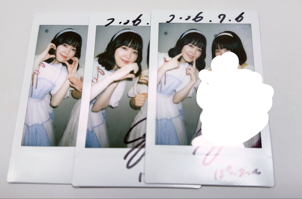 ponxpons0202's tweet photo. タイトル未定 東京ワンマンに行ってきました

グッとくる歌声で、何回聴いても冨樫ちゃんの声好きだなとずっと聴いていたい声だった！

冨樫優花ちゃんは白系の衣装を着ると儚さが増してました。 https://t.co/eJmDGf87Ww
