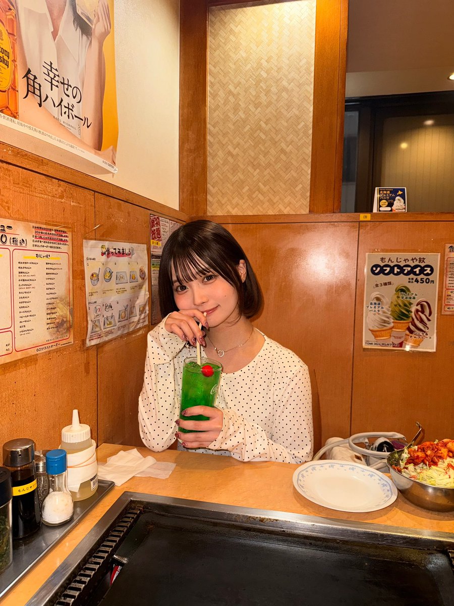 _ruru_0317_'s tweet photo. 私と、もんじゃ https://t.co/d1wtLJrv28