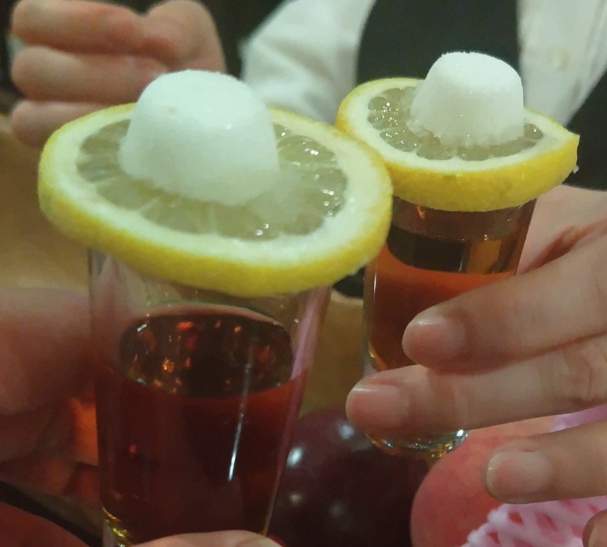 s_z_ko's tweet photo. @churiene @bar_scotch_cat その味と 粋な心に あこがれて
背伸びし マネして ラシカ記念日🥃

あまりに格好良すぎたので月曜から追いラシカさせていただきました✨

@bar_scotch_cat
16周年おめでとうございます🥃🐾 https://t.co/LnZXI1BF53