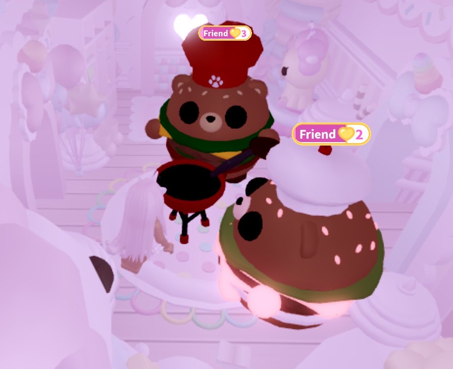 9hinese's tweet photo. burger bear gw 

like+rt+comment 
ends tmr https://t.co/cDmEey4T4e