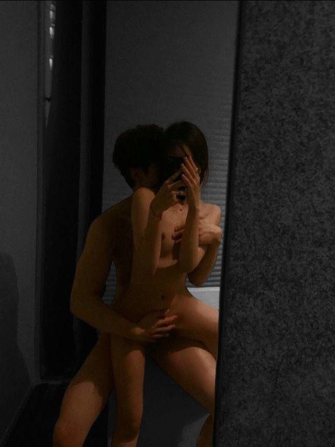 dddfeyf's tweet photo. @leehee713173 @leehee713173 https://t.co/CU61fo7974