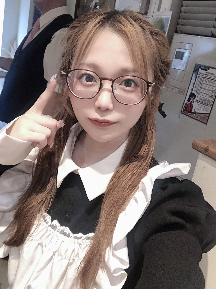 himena_uuu's tweet photo. 2○26.7.○5🍓
リトルフォレストにご帰宅してくださったご主人様、お嬢様ありがとうございました♡
全然x更新してなかったにも関わらず、
覚えててくれて、変わらず好きでいてもらえて本当に感謝感謝です🫶
お話しできて嬉しかった😫❤️
差し入れやプレゼントもありがとう！
また会いましょーーー！！ https://t.co/DP30baFf6Q