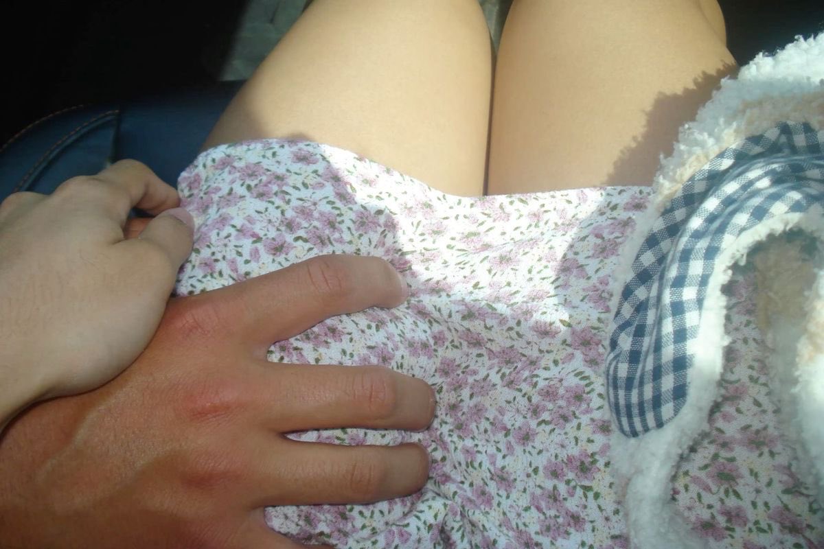 Realnaivedolly's tweet photo. "I love my daddy! Of course we're still together!" 
#breeding #daddykink #daddydaugther #slut #cumdump #cnc #noncon #controvertiallyyounggf #justlegal https://t.co/pieCs4eIu0