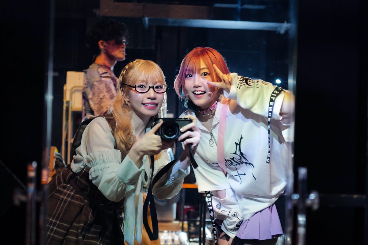 rui_kanimiso's tweet photo. 夢見りあむ　星希成奏ちゃん

周りをよく見ていてノリが良くて
りあむちゃんへの向き合い方も
ステージでの表現力も
最初から最後まで本当にかっこよかった！
どんなことにも一生懸命な姿が大好き。

また薬局行こうね。

📷田辺カメラ

#デレミュ_オブザデッド 
#デレミュオブザデッド_観劇レポート https://t.co/p0wC54PGxY