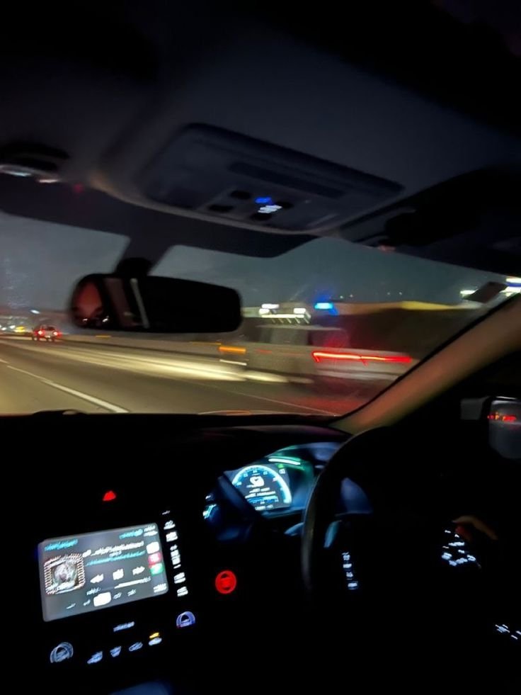brassknucklc's tweet photo. (Homee. Driving home.) https://t.co/M1hepnonHi