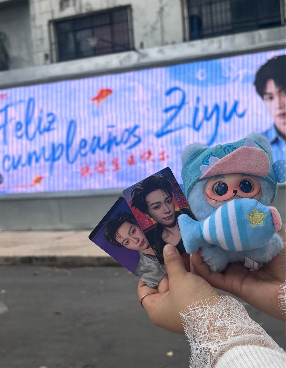 squishyjing's tweet photo. Happy birthday to the bestest boy ever!!!

From Mexican Yuni 🇲🇽🥹

CHERISH 24TH WITH ZIYU
 #HappyBirthdayZiYu
#FelizCumpleañosZiYu https://t.co/ajxp4feq69