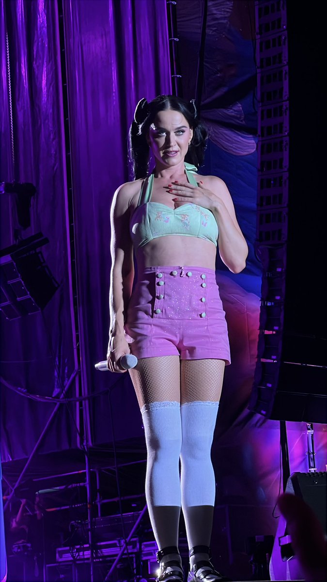 LuciiPerryx's tweet photo. Katy, nadie jamás me hará odiarte 🥹💕 https://t.co/TG8dbLhwFz
