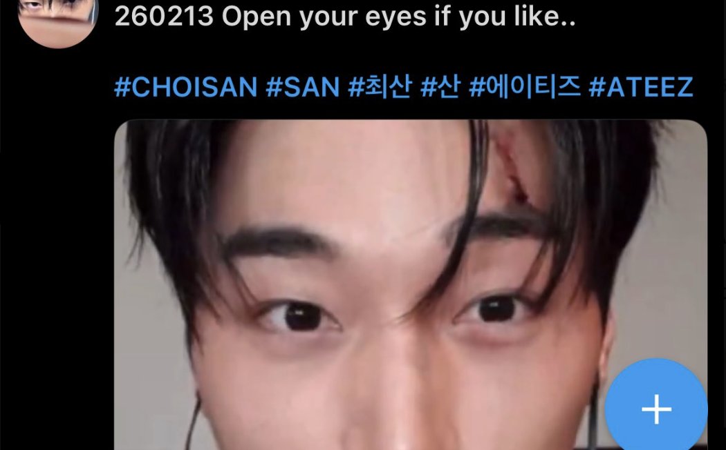 zozotuna's tweet photo. holy shit this one creeped me tf out is that blood https://t.co/HZAaxqmN6Y