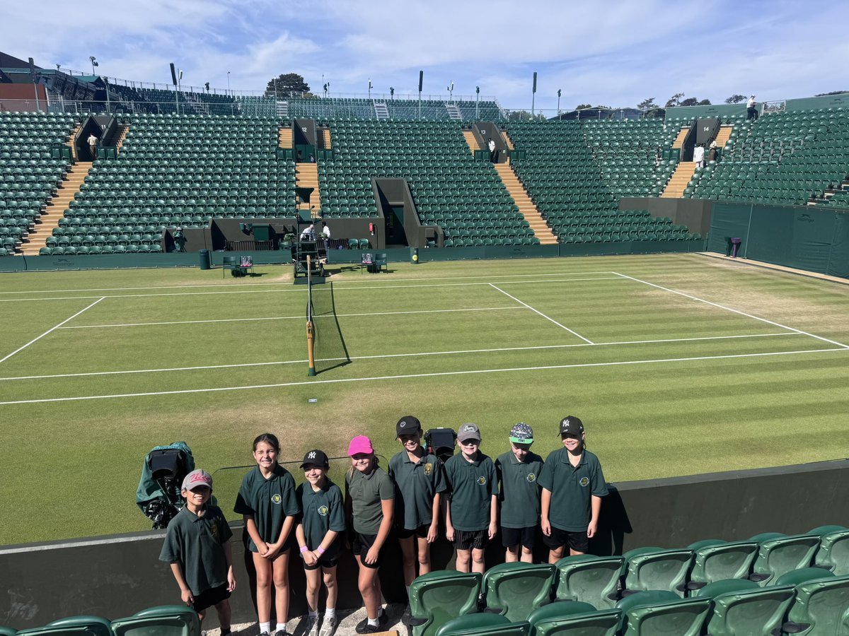 cheamparkfarm's tweet photo. Wimbledon 2026 🎾 

Some of our extremely lucky year 4&amp;5 pupils are having a fantastic day at Wimbledon Tennis! 🏆 

@LEOsports7 https://t.co/wXiPbs7WBL