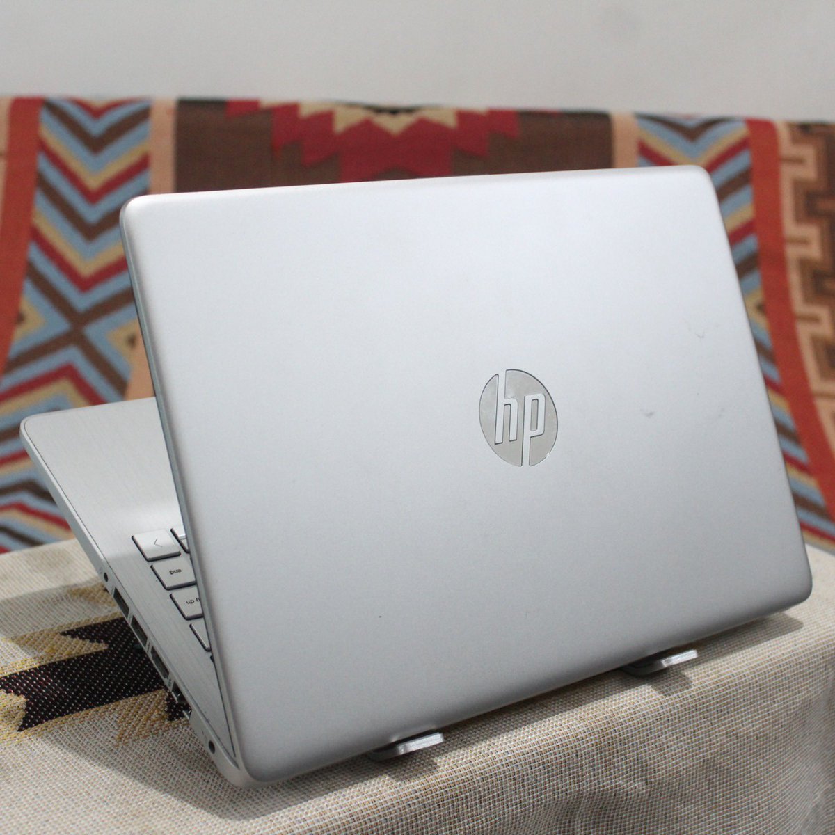 Refast3's tweet photo. WTS
Dijual Laptop HP 14S

Spek:
Ram 4GB
Ssd 256GB
AMD A4-9125
Windows 11 Pro
Layar 14 inch
Keyboard backlight

Kondisi no minus semua fungsi normal, siap pakai.
(-) Body lecet

Kelengkapan laptop, charger &amp; Tas

Harga: 2.150.000

#juallaptop #zonauang #zonajajan #lapakcot https://t.co/RktfGoOckH