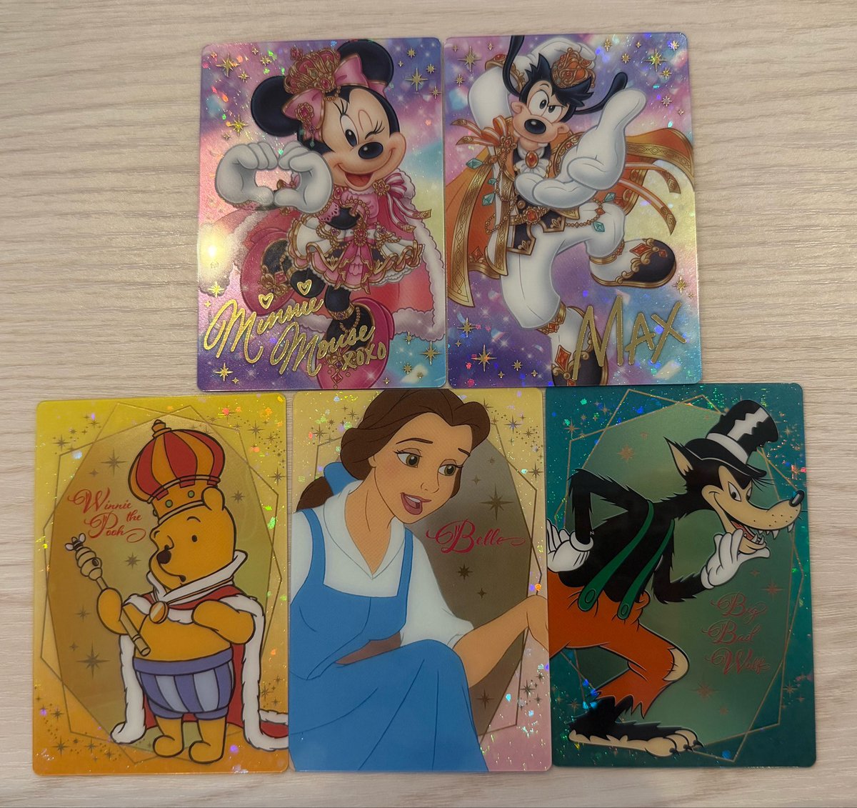 Kr_840's tweet photo. Disney Characters ウエハース2 交換
譲)画像1枚目参照

求)画像2～4枚目参照

郵送での交換希望です。
お気軽にお声掛けください！ https://t.co/ulItdFV3e0