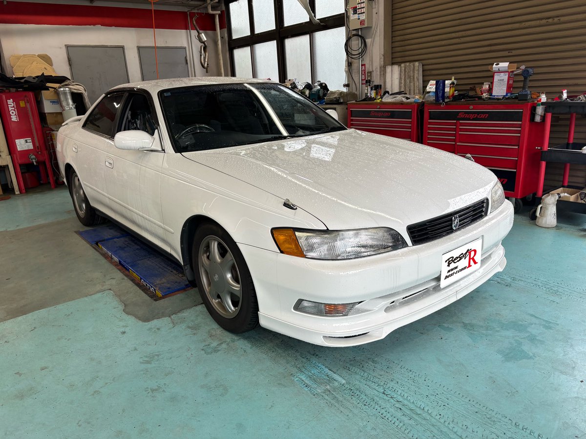 Best_R_GTR's tweet photo. 12ヶ月点検 マークⅡ
マークⅡ 90系になります
最近 見かけなくなりましたね(>_<)
エンジンオイル
オイルエレメント 交換
下回り等 問題ありませんでした
またのご入庫お待ちしております
#マーク2
#JZX90
#GTR専門店
#bestr https://t.co/OYyoeW9GaC