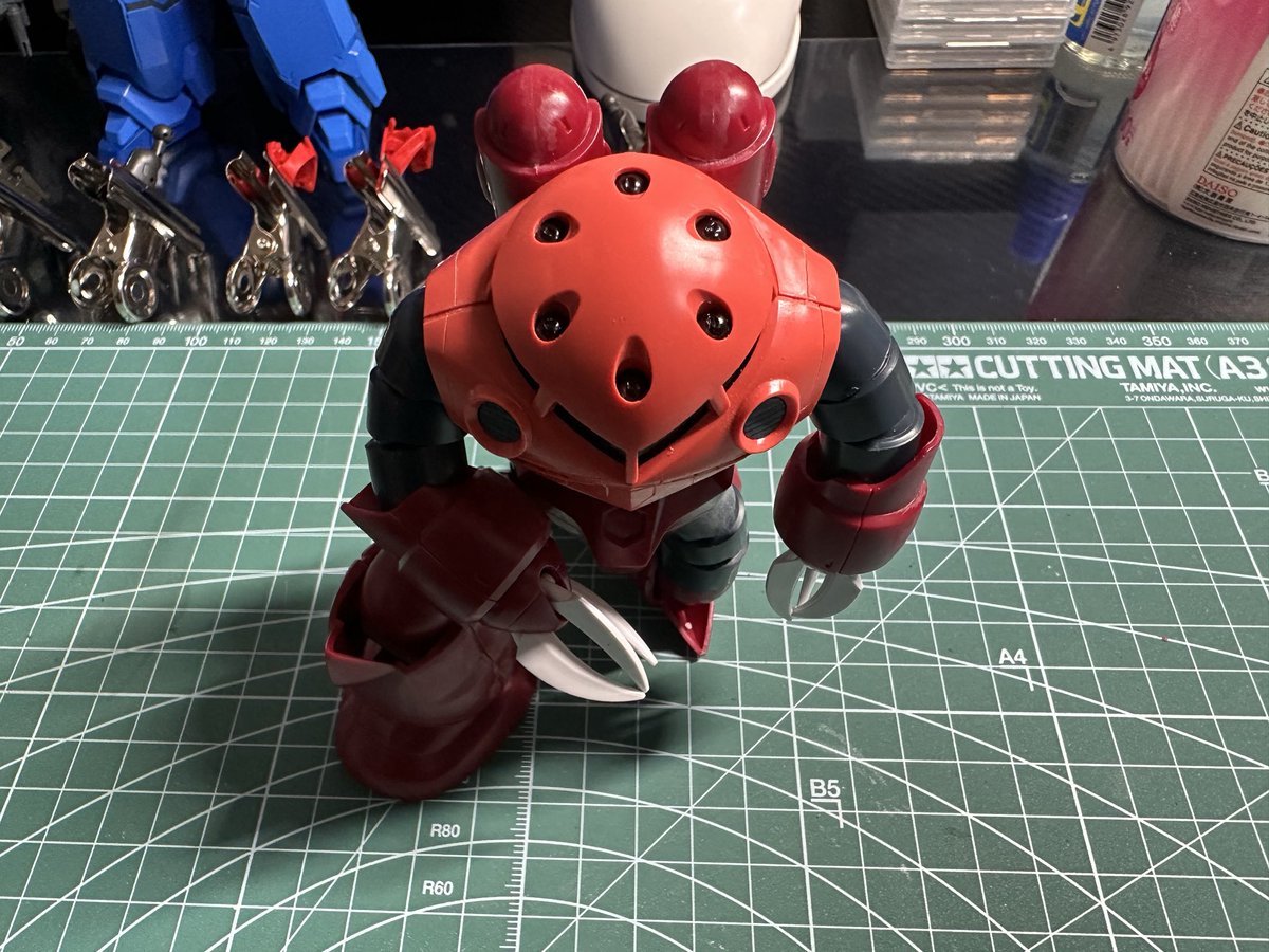 GSX50851746's tweet photo. シャア専用ズゴックの
スジボリしました。
もう少し足すつもりです。 https://t.co/nepxFvrhsc