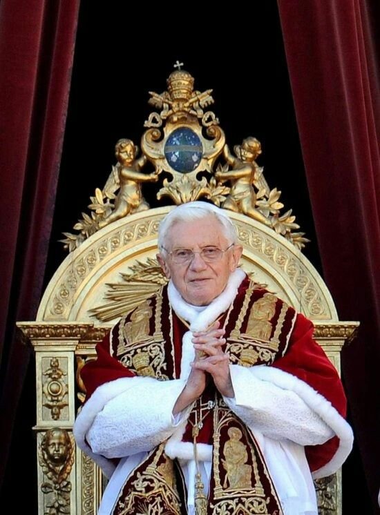 JustAdaugoijele's tweet photo. God is our Father and loves us, even when his silence remains incomprehensible.

          Pope Benedict XVI https://t.co/aQVP7H0PIh